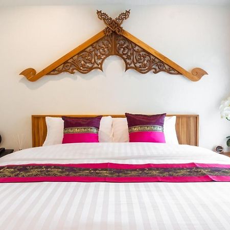 Anumat Premium Budget Hotel Τσιάνγκ Μάι Εξωτερικό φωτογραφία